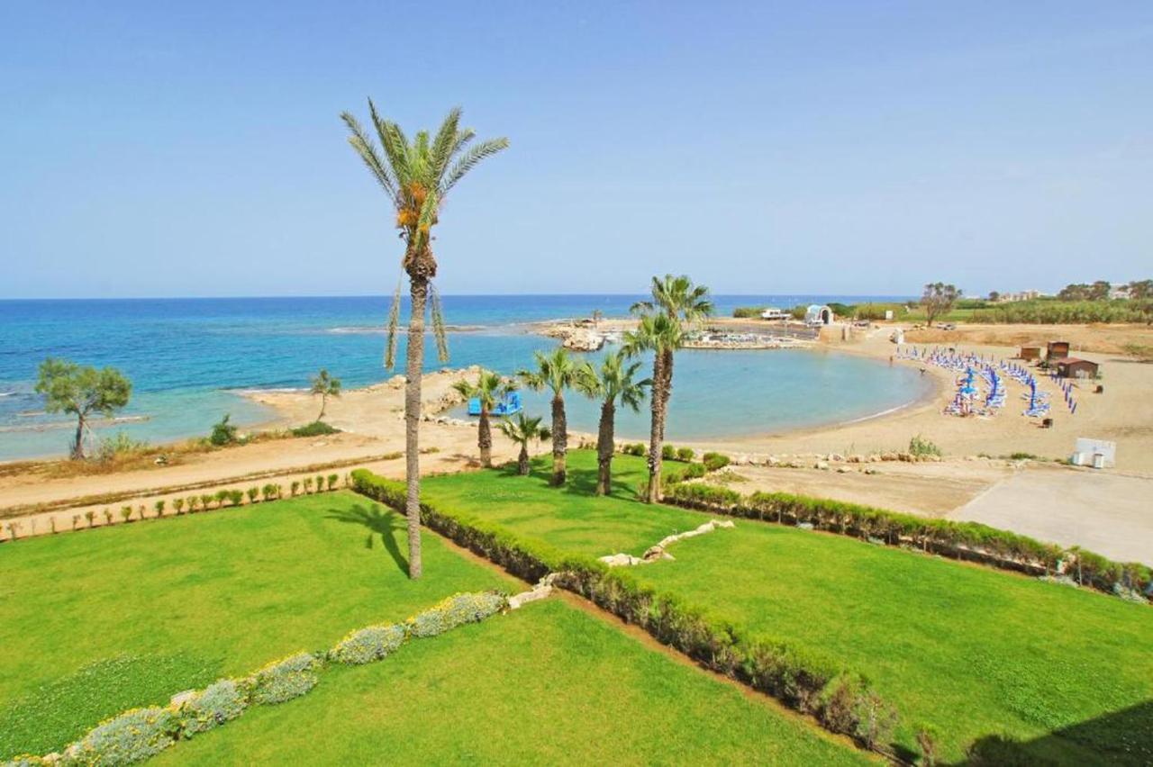 Elite Luxury Villa Paralimni Exterior foto